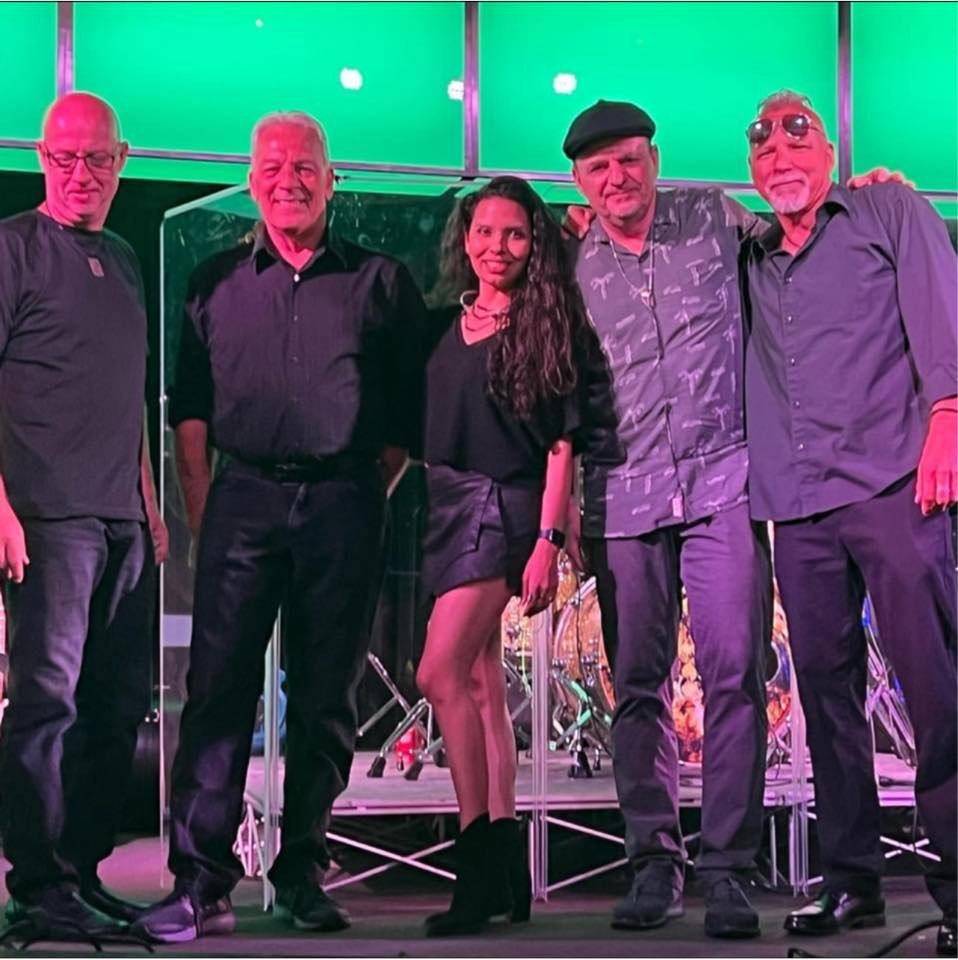 Gainsville Road Band at Nash Bar