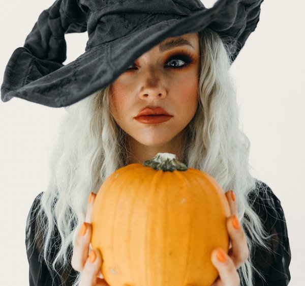 Witches & Zombies Party Cruise